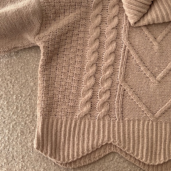 Cowl neck sweater - Picture 3 of 4